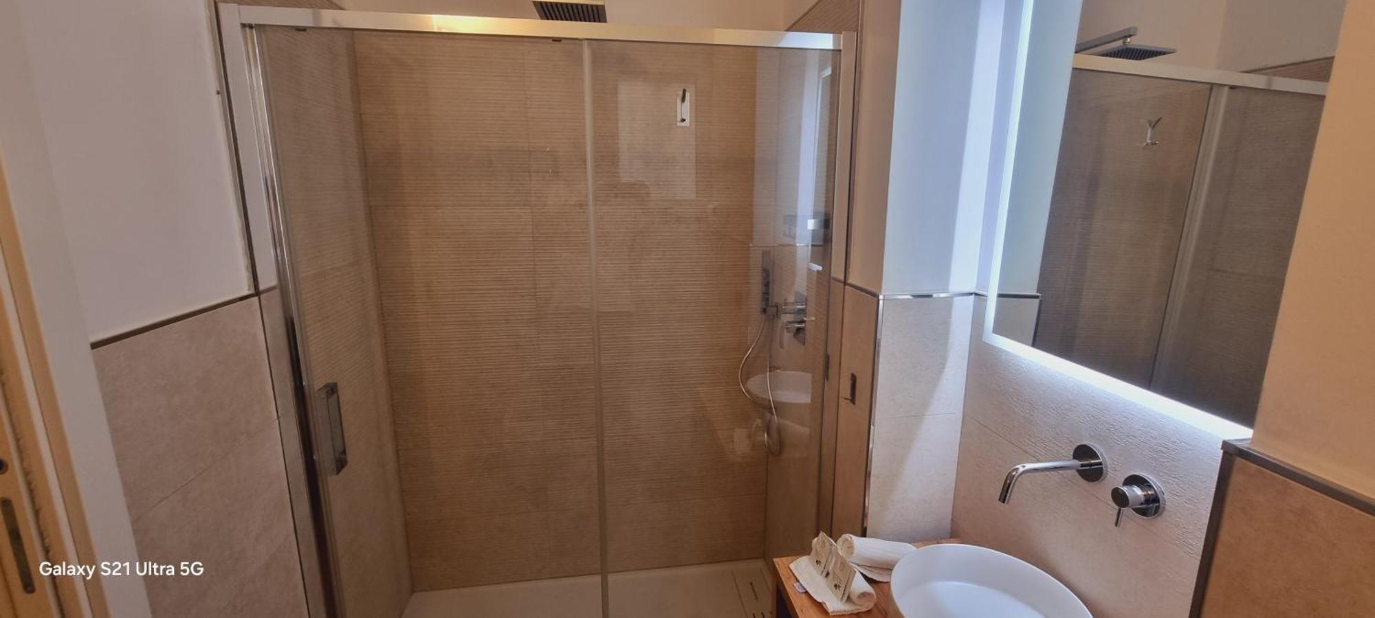 Eva Luxury Suite Cagliari Esterno foto